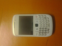 White BlackBerry Curve 8520