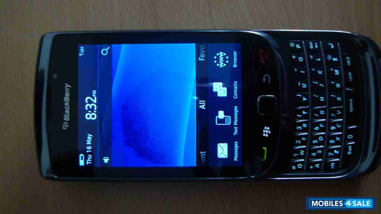 Black BlackBerry Torch 9810