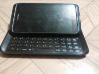 Black Nokia E7-00