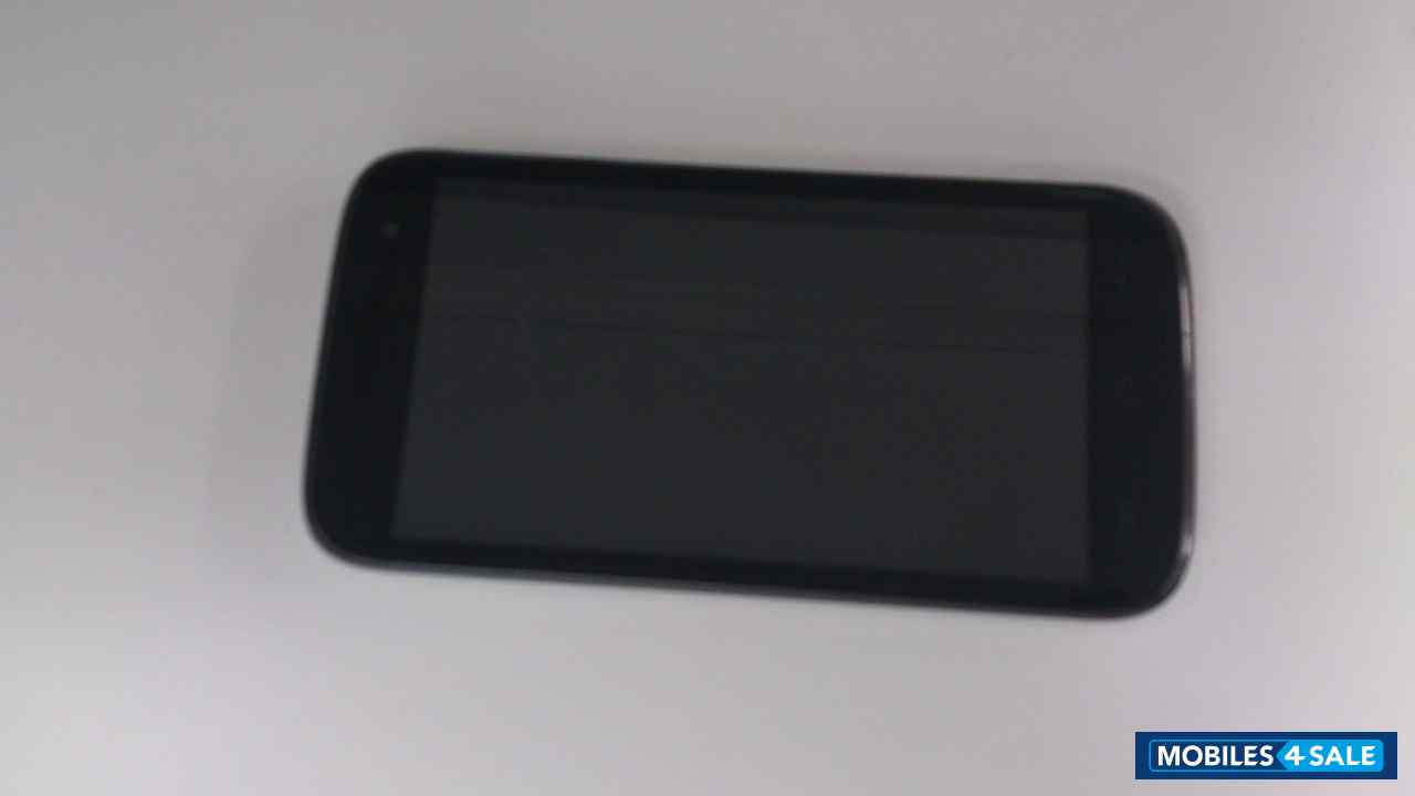 White & Black Micromax Canvas HD A116