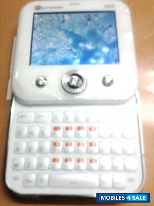 White Micromax Q55