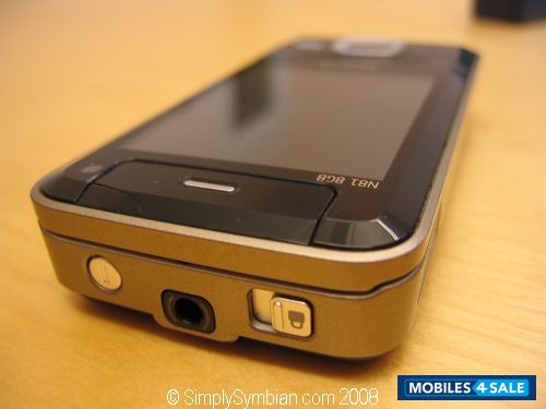 Gold & Grey Nokia N81 8GB