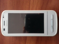 White Nokia C6