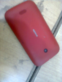 Red Nokia Lumia 510