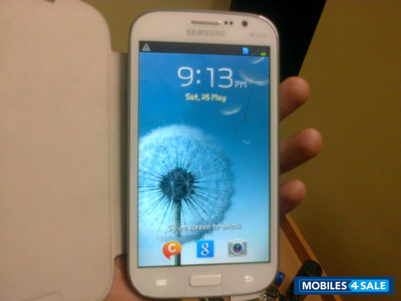 White Samsung Galaxy Grand GT-I9082