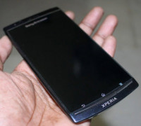 Black Sony Ericsson Xperia arc S