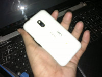 White Nokia Lumia 620