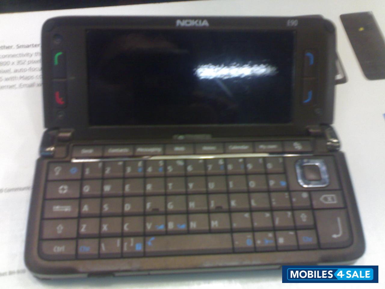 Mocco (brown) Nokia E90 Communicator