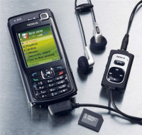 Metallic-black Nokia N70 Music Edition