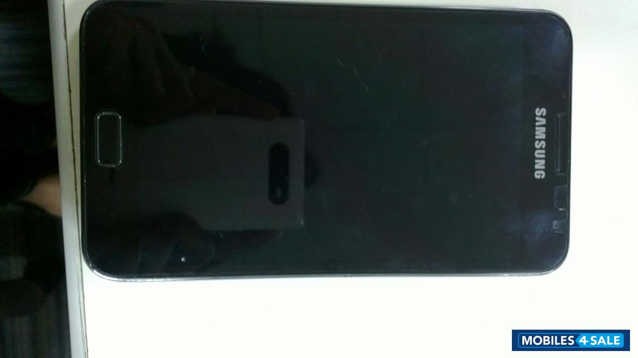 Black Samsung Galaxy Note