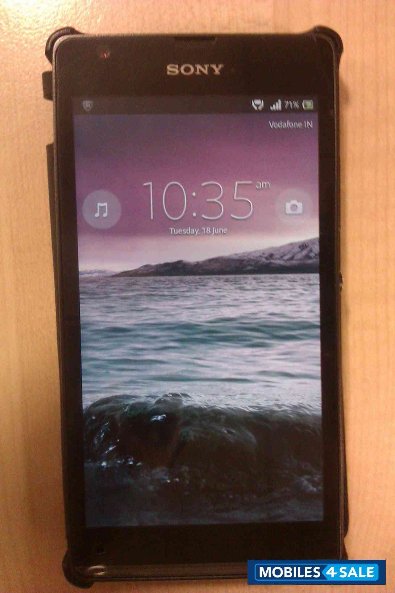 Black Sony Xperia SP