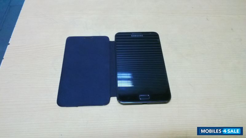 Black Samsung Galaxy Note