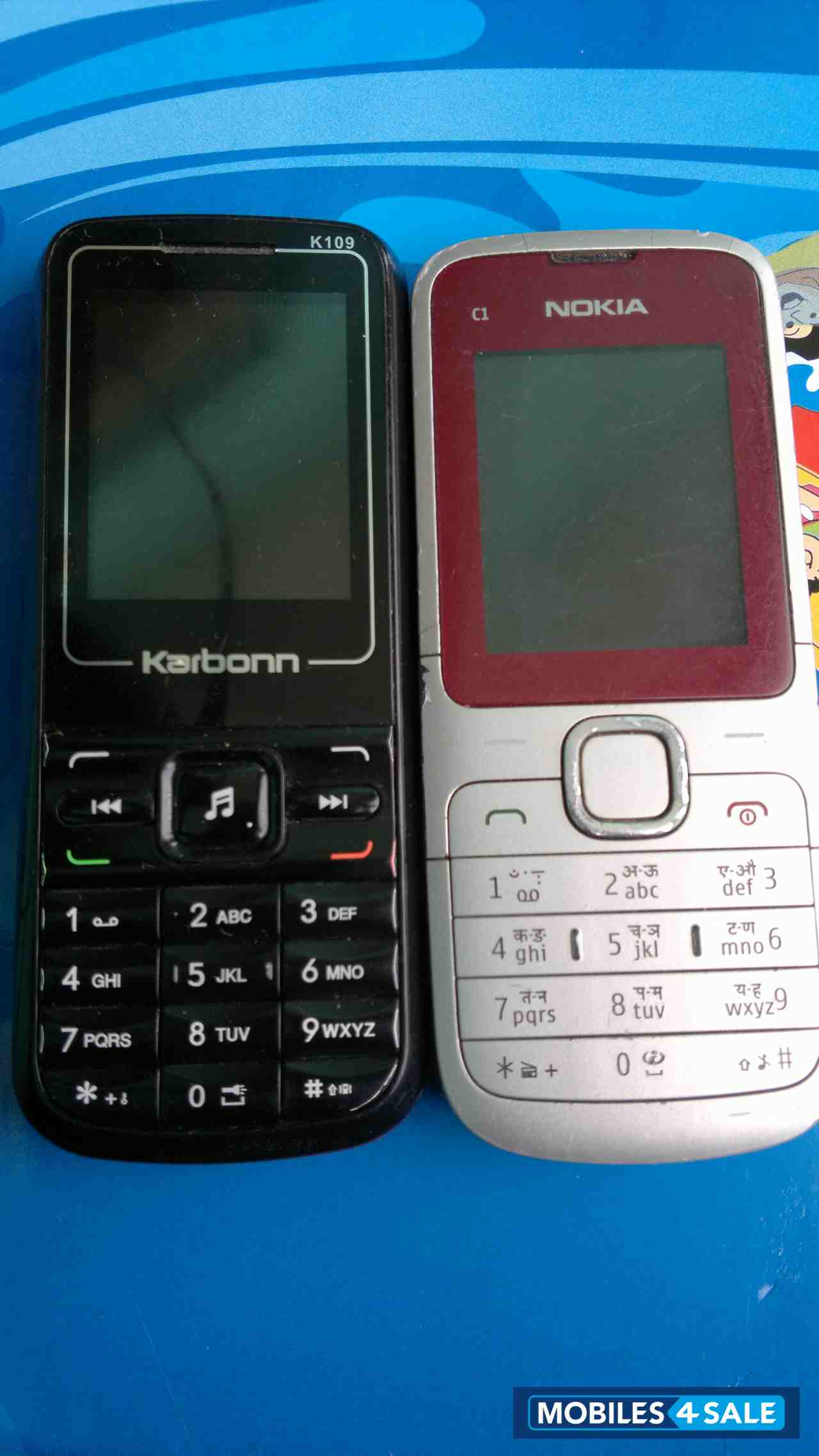 Red-black Karbonn K109