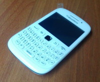 White BlackBerry Curve 9320