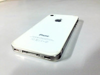 White Apple iPhone 4S