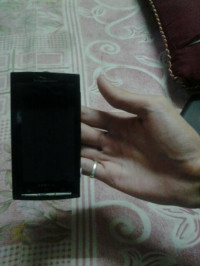 Black Sony Ericsson Xperia X10