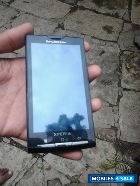 Black Sony Ericsson Xperia X10