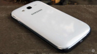 White Samsung Galaxy Grand GT-I9082