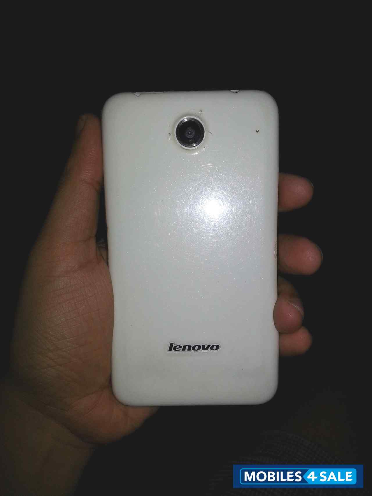 White Lenovo  S880