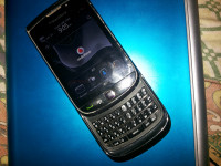 Black BlackBerry Torch 9800