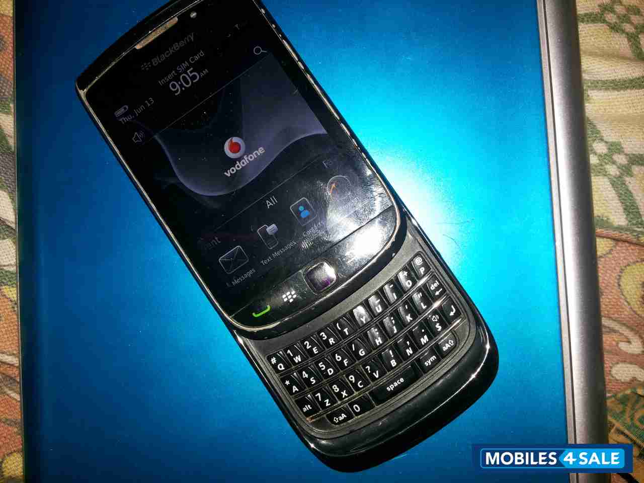 Black BlackBerry Torch 9800