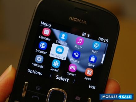 Black Nokia Asha 201