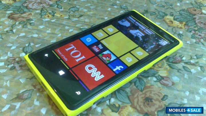 Yellow Nokia Lumia 920