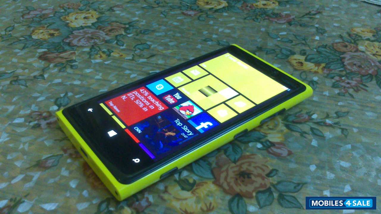 Yellow Nokia Lumia 920