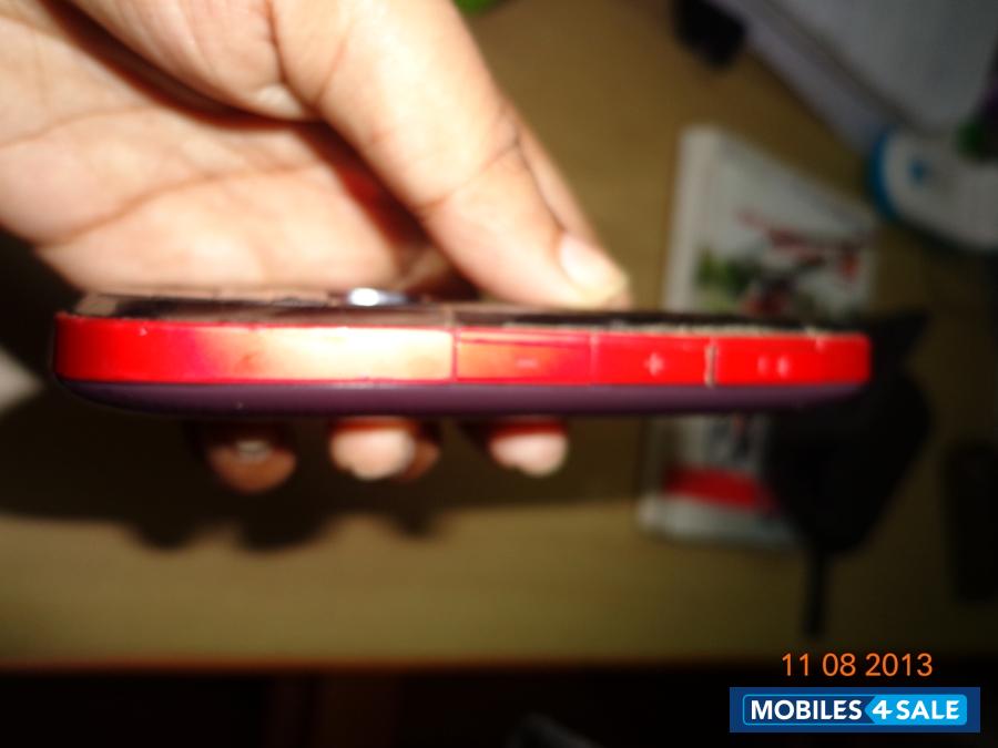 Red Nokia XpressMusic 5130