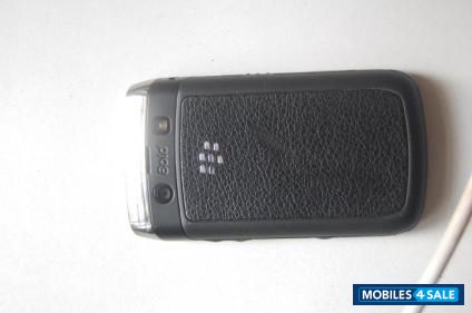 Black BlackBerry Bold 9700