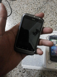 Black HTC Wildfire S