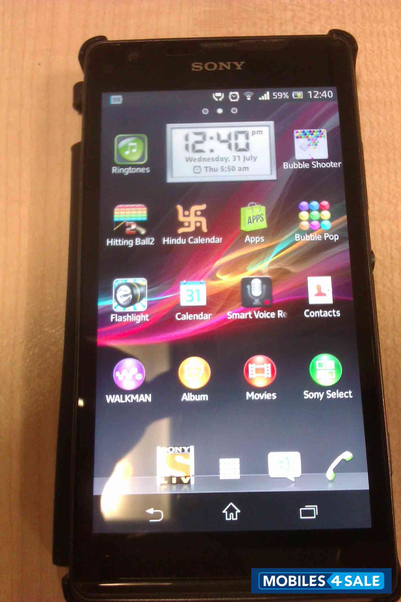 Black Sony Xperia SP