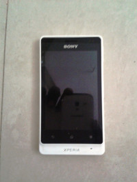 White Sony Xperia go