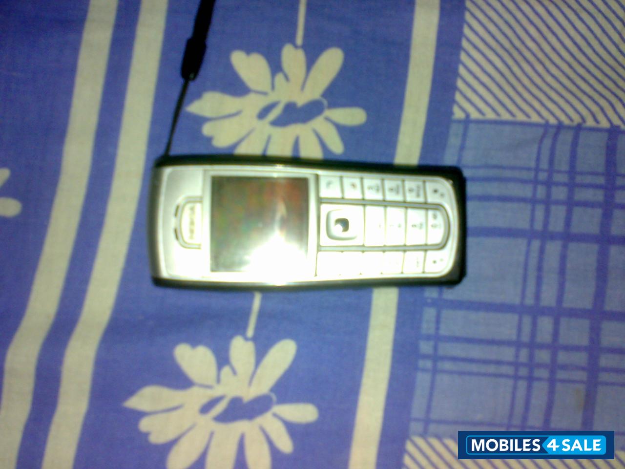 Black Nokia 6230i