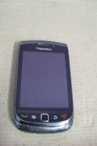 Black BlackBerry Torch 9800