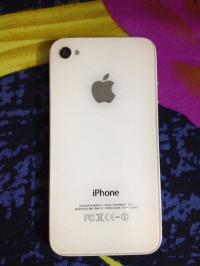 White Apple iPhone 4