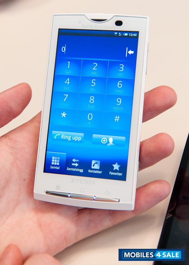 White Sony Ericsson Xperia X10