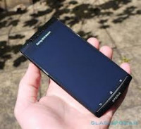 Black Sony Ericsson Xperia arc