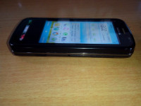 Black Nokia C6