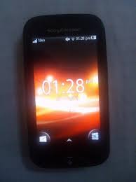 Black Sony Ericsson WT13i