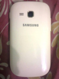 White Samsung Rex 90 Duos GT-S5292