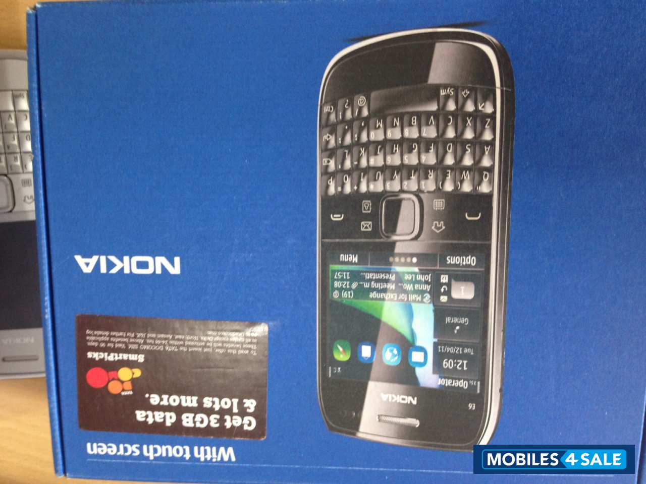 Silver Nokia E6 Touch n Type