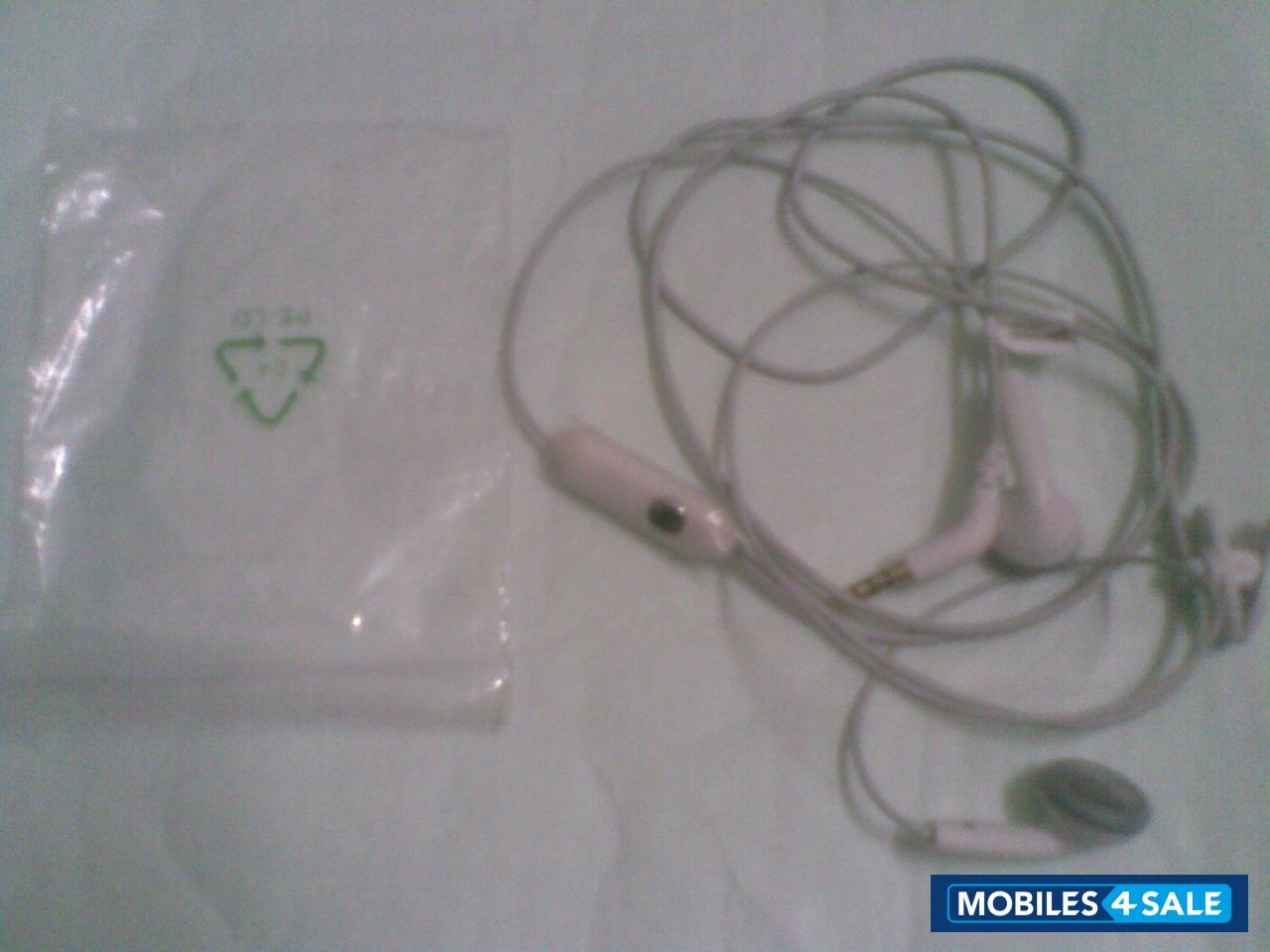 White Micromax Canvas 2 A110