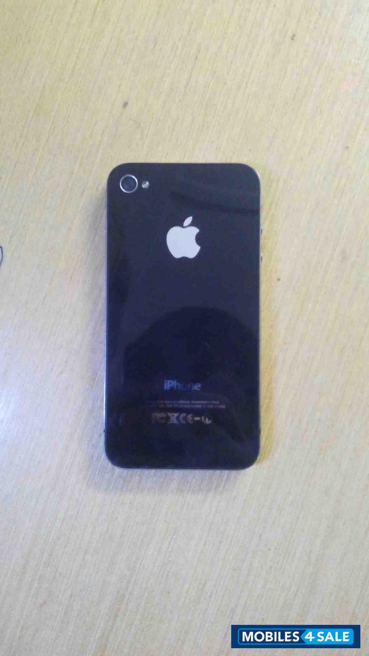 Black Apple iPhone 4