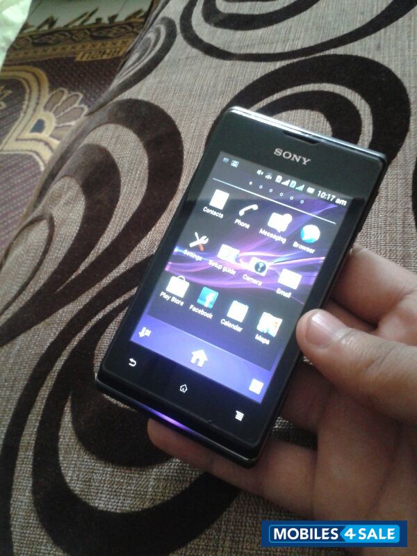 Stylish Black Sony Xperia E Dual