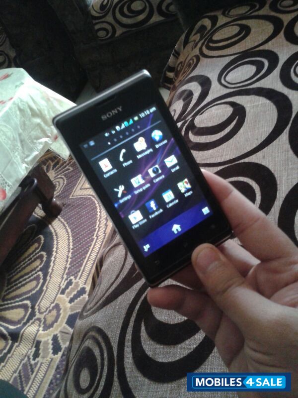 Stylish Black Sony Xperia E Dual