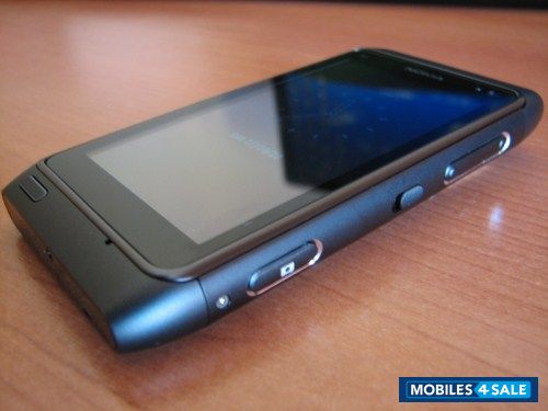 Graphite Black Nokia N8