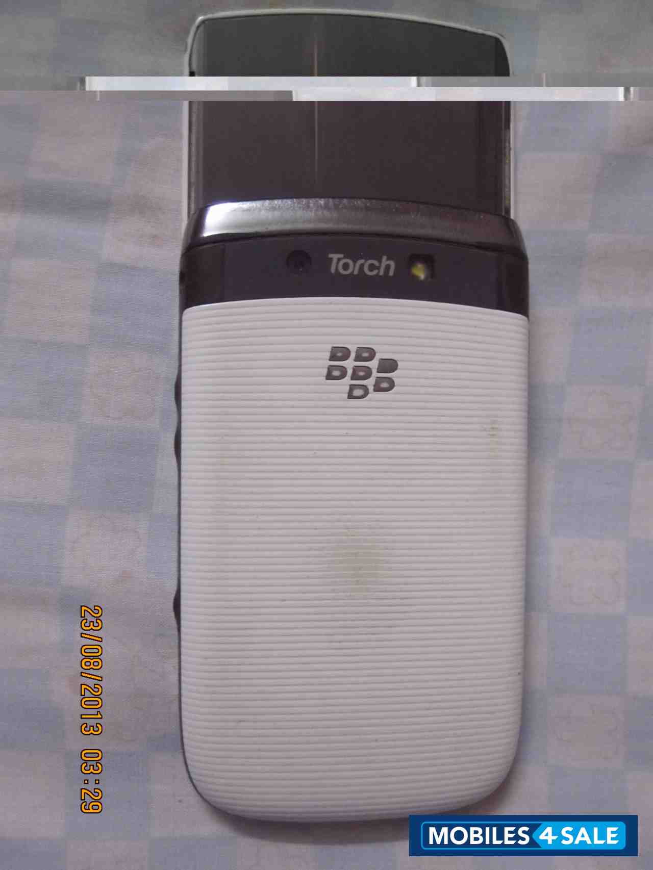 White BlackBerry Torch 9800