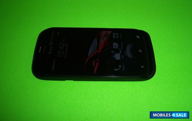 Black HTC Desire V