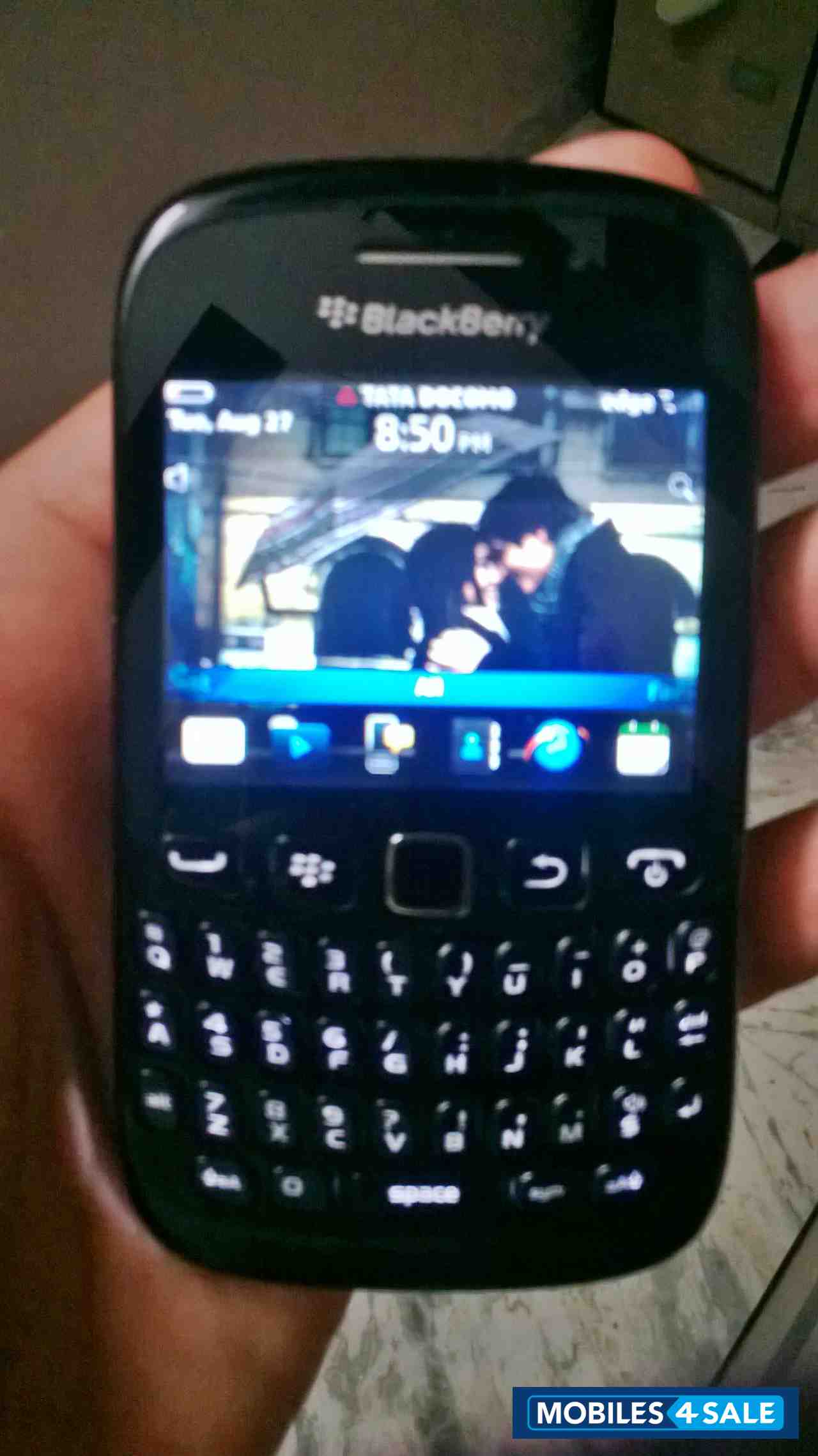 Black BlackBerry Curve 9220